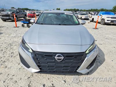 Piąte zdjęcie samochodu w środku: 2023 NISSAN ALTIMA SV VIN:1N4BL4DV3PN320011 - miniatura