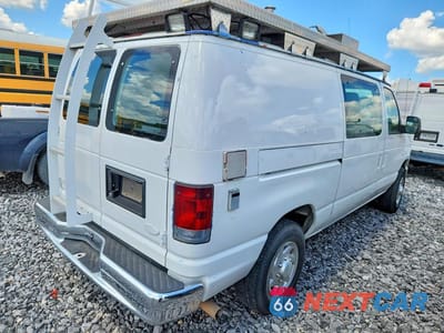 Trzecie zdjęcie samochodu z tyłu: 2012 FORD ECONOLINE E350 SUPER DUTY VAN VIN:1FTSE3ES9CDA92261 - miniatura