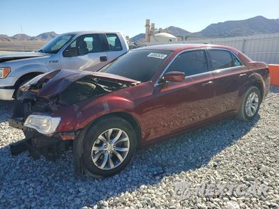 2016 CHRYSLER 300 LIMITED 2C3CCAAG2GH206968 - główne zdjęcie licytacji z USA - miniatura