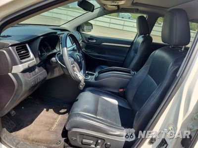 Zdjęcie 7 z 13 samochodu: 2015 TOYOTA HIGHLANDER XLE VIN:5TDKKRFH7FS043275 - miniatura