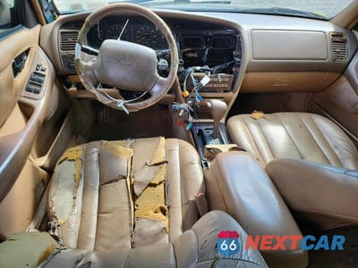 Zdjęcie 8 z 12 samochodu: 1996 TOYOTA AVALON XLS VIN:4T1BF12B8TU090860 - miniatura