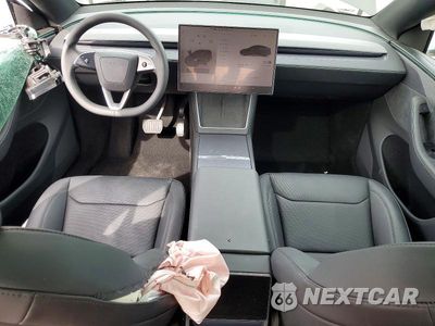Zdjęcie 8 z 13 samochodu: 2026 TESLA MODEL Y VIN:7SAYGDEDXTF650013 - miniatura