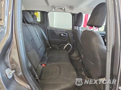 Zdjęcie 10 z 13 samochodu: 2018 JEEP RENEGADE LATITUDE VIN:ZACCJBBB9JPH98949 - miniatura