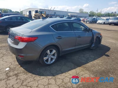 Trzecie zdjęcie samochodu z tyłu: 2013 ACURA ILX 20 TECH VIN:19VDE1F75DE005309 - miniatura