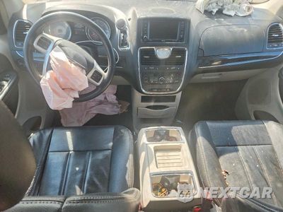 Zdjęcie 15 z 26 samochodu: 2015 CHRYSLER TOWN & COUNTRY TOURING VIN:2C4RC1BG3FR665097 - miniatura