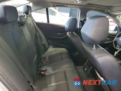 Zdjęcie 10 z 12 samochodu: 2016 BMW 320 XI VIN:WBA8A3C58GK551748 - miniatura