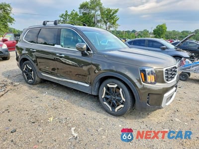 Czwarte zdjęcie samochodu z boku: 2025 KIA TELLURIDE S VIN:5XYP6DGC0SG585874 - miniatura