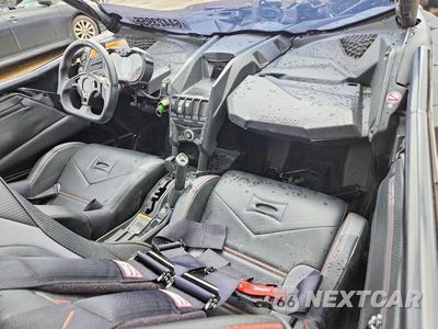 Piąte zdjęcie samochodu w środku: 2018 CAN-AM MAVERICK X3 UTILITY VEHICLE VIN:3JBVXAW45JK000252 - miniatura