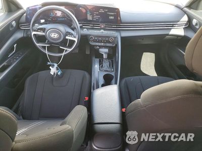 Zdjęcie 8 z 12 samochodu: 2024 HYUNDAI ELANTRA SEL VIN:KMHLM4DG4RU755993 - miniatura