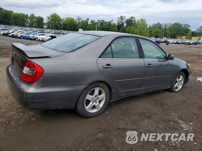 Trzecie zdjęcie samochodu z tyłu: 2002 TOYOTA CAMRY SE VIN:4T1BE30K82U518572 - miniatura