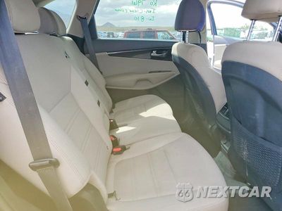 Zdjęcie 11 z 14 samochodu: 2020 KIA SORENTO LX VIN:5XYPGDA35LG647843 - miniatura