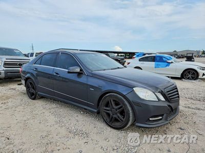 Czwarte zdjęcie samochodu z boku: 2012 MERCEDES-BENZ E 350 VIN:WDDHF5KB2CA567179 - miniatura