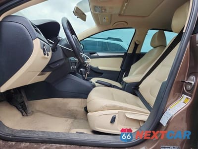 Zdjęcie 7 z 12 samochodu: 2013 VOLKSWAGEN JETTA SE VIN:3VWDP7AJ1DM448289 - miniatura