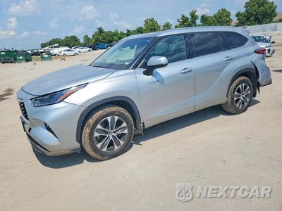 2021 TOYOTA HIGHLANDER HYBRID XLE 5TDGBRCH2MS517012 - główne zdjęcie licytacji z USA - miniatura