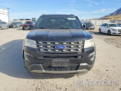 Piąte zdjęcie samochodu w środku: 2017 FORD EXPLORER XLT VIN:1FM5K8D81HGC22270 - miniatura