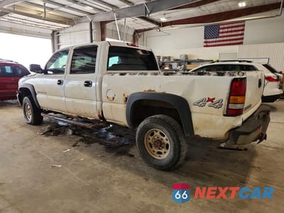 Drugie zdjęcie samochodu z przodu: 2005 GMC SIERRA K2500 HEAVY DUTY VIN:1GTHK23U05F847676 - miniatura