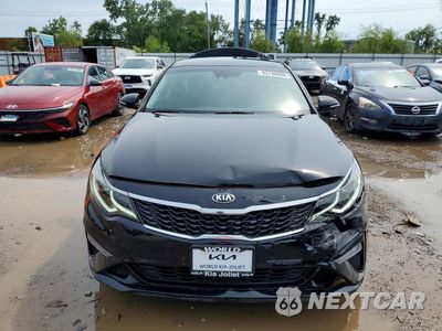 Piąte zdjęcie samochodu w środku: 2019 KIA OPTIMA LX VIN:5XXGT4L30KG351494 - miniatura
