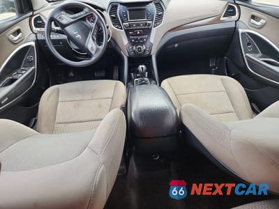 Zdjęcie 8 z 12 samochodu: 2017 HYUNDAI SANTA FE SPORT 2.4L VIN:5NMZTDLB7HH003623 - miniatura