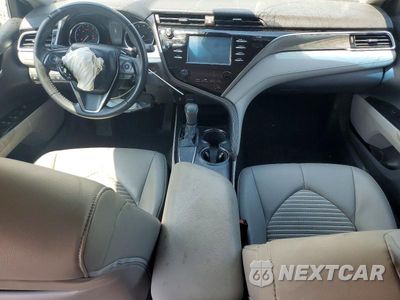 Zdjęcie 8 z 12 samochodu: 2018 TOYOTA CAMRY SE VIN:4T1B11HK6JU108341 - miniatura