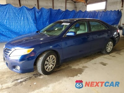 2011 TOYOTA CAMRY XLE 4T1BF3EK4BU719925 - główne zdjęcie licytacji z USA - miniatura