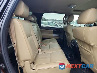 Zdjęcie 11 z 13 samochodu: 2015 TOYOTA SEQUOIA SR5 VIN:5TDBY5G10FS111974 - miniatura