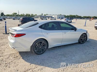 Trzecie zdjęcie samochodu z tyłu: 2025 TOYOTA CAMRY XSE VIN:4T1DAACK8SU063534 - miniatura