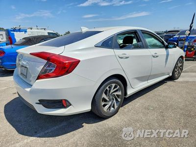 Trzecie zdjęcie samochodu z tyłu: 2017 HONDA CIVIC EX VIN:2HGFC2F73HH521191 - miniatura