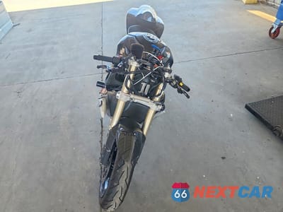 Drugie zdjęcie samochodu z przodu: 2006 SUZUKI GSX-R600 K6 VIN:JS1GN7DA062104877 - miniatura