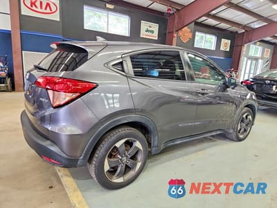 Trzecie zdjęcie samochodu z tyłu: 2018 HONDA HR-V EX VIN:3CZRU6H58JM705183 - miniatura