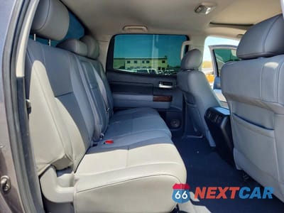 Zdjęcie 10 z 12 samochodu: 2013 TOYOTA TUNDRA PLATINUM VIN:5TFHW5F14DX287998 - miniatura