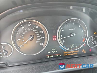 Zdjęcie 9 z 14 samochodu: 2015 BMW X5 XDRIVE35I VIN:5UXKR0C53F0P05680 - miniatura