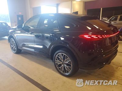 Drugie zdjęcie samochodu z przodu: 2026 AUDI Q5 SPORTBACK PREMIUM PLUS VIN:WA1EAAGU5T2049831 - miniatura