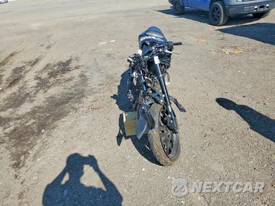 Drugie zdjęcie samochodu z przodu: 2020 YAMAHA YZFR3 A VIN:MH3RH18Y8LK004081 - miniatura