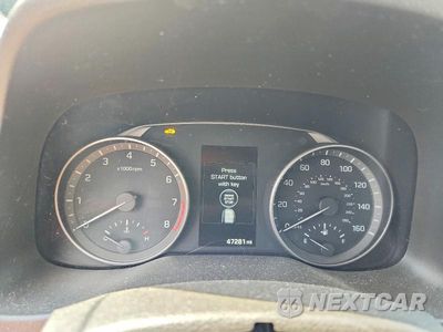 Zdjęcie 9 z 12 samochodu: 2017 HYUNDAI ELANTRA LIMITED VIN:5NPD84LF0HH072624 - miniatura