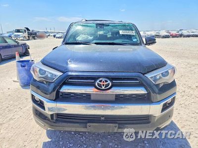 Piąte zdjęcie samochodu w środku: 2023 TOYOTA 4RUNNER LIMITED VIN:JTEDU5JR4P5296942 - miniatura