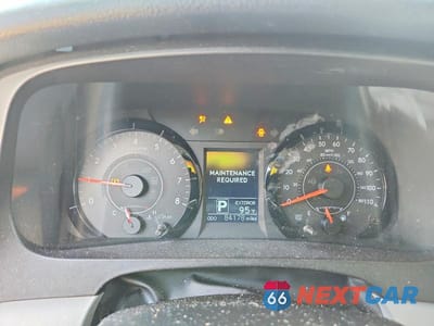 Zdjęcie 9 z 13 samochodu: 2017 TOYOTA SIENNA LE VIN:5TDKZ3DC8HS885108 - miniatura