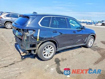 Trzecie zdjęcie samochodu z tyłu: 2020 BMW X5 XDRIVE40I VIN:5UXCR6C00L9C10648 - miniatura