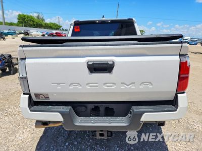 Zdjęcie 6 z 12 samochodu: 2025 TOYOTA TACOMA SR5 VIN:3TYKB5FNXST029402 - miniatura