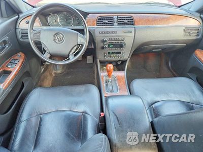 Zdjęcie 8 z 12 samochodu: 2005 BUICK LACROSSE CXS VIN:2G4WE567251269041 - miniatura