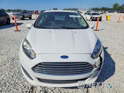 Piąte zdjęcie samochodu w środku: 2019 FORD FIESTA SE VIN:3FADP4EJ0KM102328 - miniatura