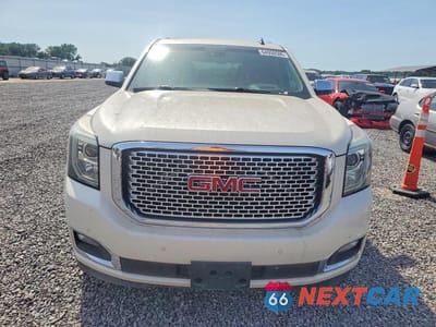 Piąte zdjęcie samochodu w środku: 2015 GMC YUKON DENALI VIN:1GKS2CKJ4FR283568 - miniatura