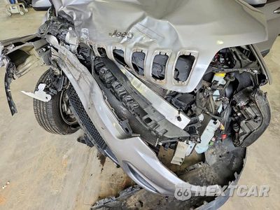 Zdjęcie 12 z 13 samochodu: 2020 JEEP CHEROKEE LATITUDE VIN:1C4PJLCB6LD571547 - miniatura