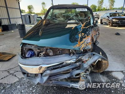 Piąte zdjęcie samochodu w środku: 2002 TOYOTA 4RUNNER SR5 VIN:JT3GN86R620223154 - miniatura