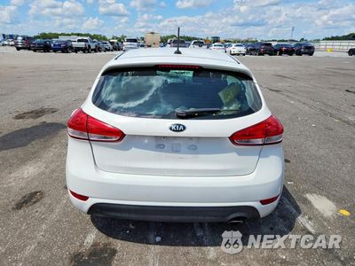 Zdjęcie 6 z 12 samochodu: 2017 KIA FORTE5 LX VIN:KNAFK5A89H5704781 - miniatura