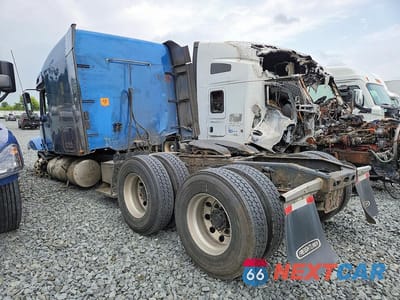Drugie zdjęcie samochodu z przodu: 2016 FREIGHTLINER CONVENTIONAL COLUMBIA VIN:3ALXA7CG3GDHR6457 - miniatura