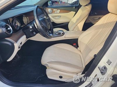 Zdjęcie 7 z 13 samochodu: 2018 MERCEDES-BENZ E 300 4MATIC VIN:WDDZF4KB4JA467922 - miniatura