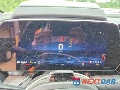 Zdjęcie 9 z 14 samochodu: 2025 CHEVROLET SUBURBAN K1500 LT VIN:1GNS6CRD9SR265441 - miniatura