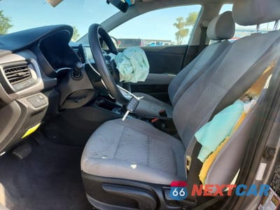 Zdjęcie 7 z 13 samochodu: 2020 KIA RIO S VIN:3KPA24AD1LE303159 - miniatura