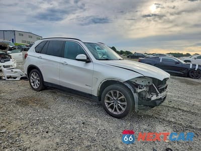 Czwarte zdjęcie samochodu z boku: 2016 BMW X5 XDRIVE35I VIN:5UXKR0C54G0P30928 - miniatura