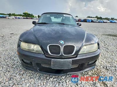 Piąte zdjęcie samochodu w środku: 2002 BMW Z3 3.0 VIN:4USCN53422LJ60984 - miniatura